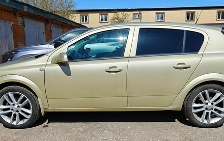 Opel Astra H, 2004 год, 550 000 рублей, 6 фотография