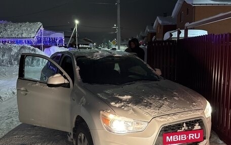 Mitsubishi ASX I рестайлинг, 2013 год, 1 000 000 рублей, 2 фотография