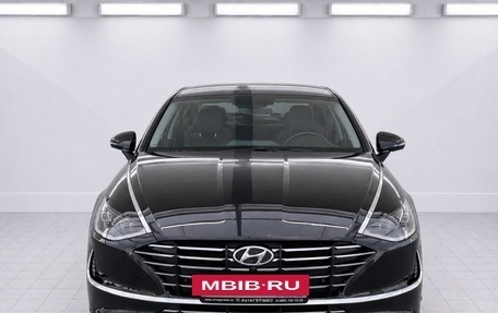 Hyundai Sonata VIII, 2021 год, 2 500 000 рублей, 2 фотография