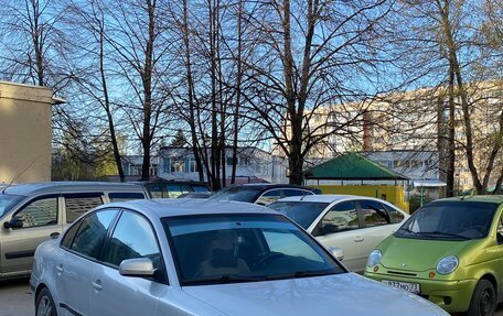 Volkswagen Passat B5+ рестайлинг, 1996 год, 320 000 рублей, 4 фотография