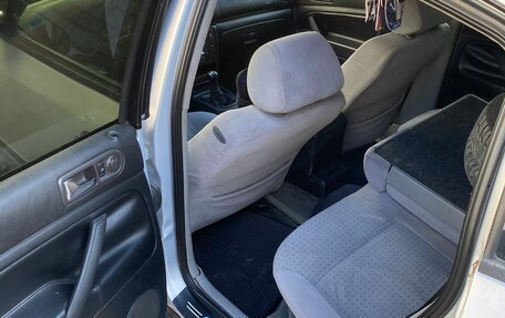 Volkswagen Passat B5+ рестайлинг, 1996 год, 320 000 рублей, 22 фотография