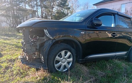 Mitsubishi Outlander III рестайлинг 3, 2015 год, 850 000 рублей, 6 фотография