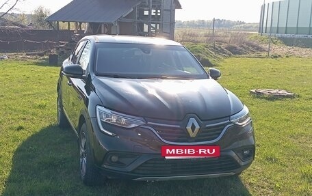 Renault Arkana I, 2021 год, 1 350 000 рублей, 2 фотография