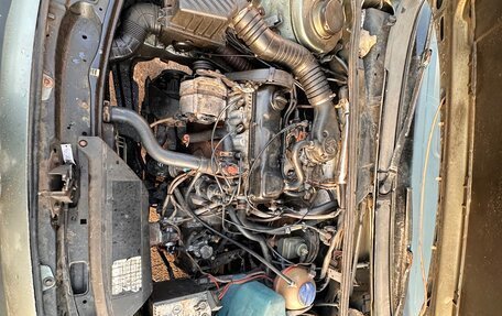Volkswagen Passat B3, 1988 год, 100 000 рублей, 16 фотография
