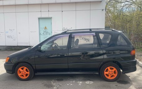 Toyota Ipsum II, 1997 год, 440 000 рублей, 4 фотография