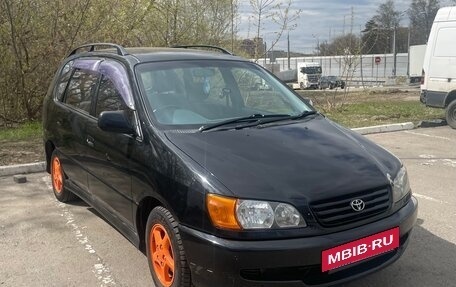 Toyota Ipsum II, 1997 год, 440 000 рублей, 2 фотография