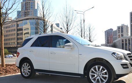 Mercedes-Benz M-Класс, 2011 год, 1 800 000 рублей, 6 фотография