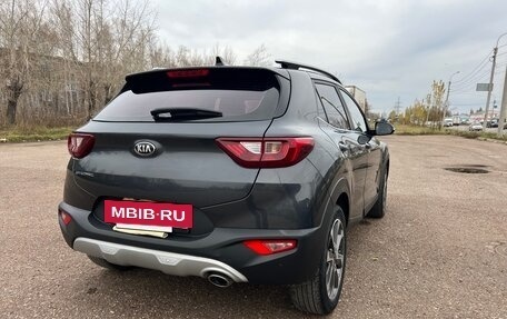 KIA Stonic, 2018 год, 1 850 000 рублей, 6 фотография