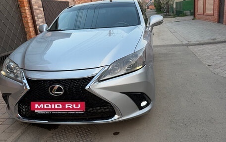 Lexus ES VII, 2010 год, 1 300 000 рублей, 3 фотография