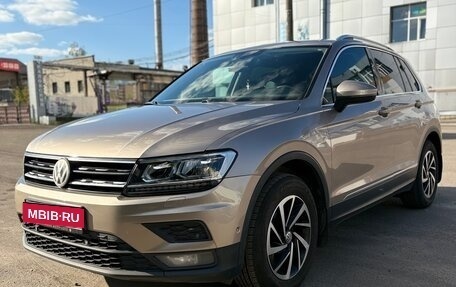 Volkswagen Tiguan II, 2018 год, 2 070 000 рублей, 1 фотография