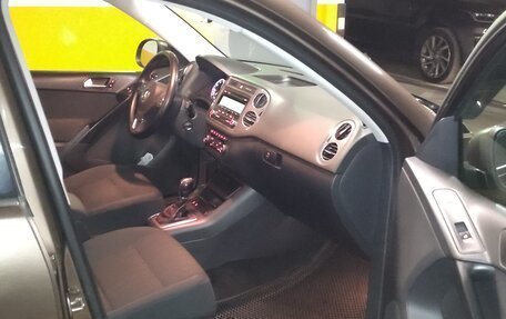 Volkswagen Tiguan I, 2015 год, 1 300 000 рублей, 8 фотография