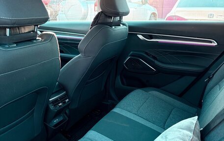 Geely Emgrand, 2024 год, 1 650 000 рублей, 34 фотография
