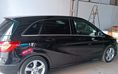 Mercedes-Benz B-Класс, 2013 год, 1 245 000 рублей, 3 фотография