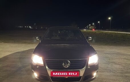 Volkswagen Passat B6, 2005 год, 780 000 рублей, 7 фотография