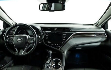 Toyota Camry, 2020 год, 2 949 000 рублей, 13 фотография
