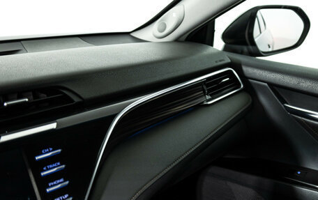Toyota Camry, 2020 год, 2 949 000 рублей, 19 фотография