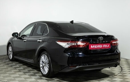 Toyota Camry, 2020 год, 2 949 000 рублей, 7 фотография