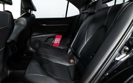 Toyota Camry, 2020 год, 2 949 000 рублей, 10 фотография