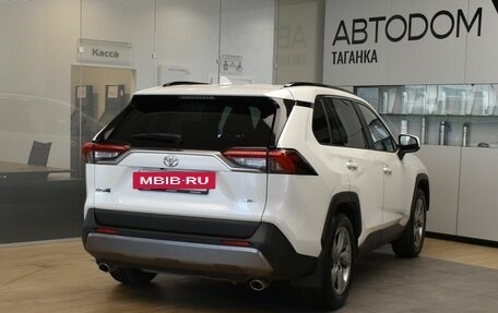 Toyota RAV4, 2020 год, 3 435 000 рублей, 7 фотография
