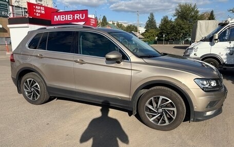 Volkswagen Tiguan II, 2018 год, 2 070 000 рублей, 20 фотография