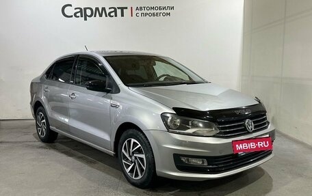Volkswagen Polo VI (EU Market), 2017 год, 700 000 рублей, 2 фотография