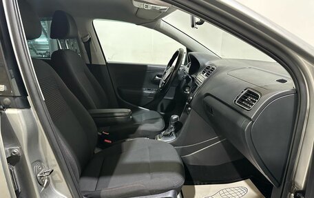 Volkswagen Polo VI (EU Market), 2017 год, 700 000 рублей, 13 фотография