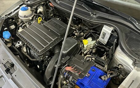 Volkswagen Polo VI (EU Market), 2017 год, 700 000 рублей, 39 фотография