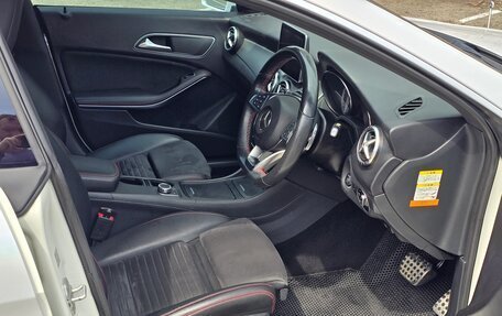 Mercedes-Benz CLA, 2015 год, 1 360 000 рублей, 10 фотография