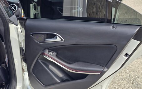 Mercedes-Benz CLA, 2015 год, 1 360 000 рублей, 11 фотография