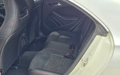 Mercedes-Benz CLA, 2015 год, 1 360 000 рублей, 15 фотография