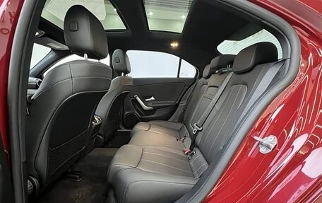 Mercedes-Benz A-Класс, 2021 год, 2 150 000 рублей, 9 фотография