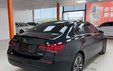 Mercedes-Benz A-Класс, 2022 год, 2 300 000 рублей, 5 фотография