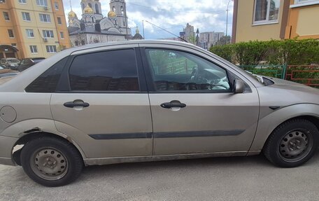 Ford Focus IV, 2003 год, 190 000 рублей, 2 фотография