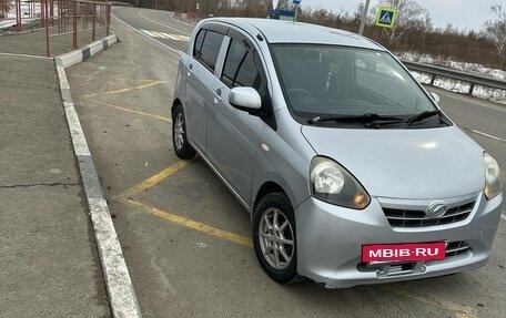 Daihatsu Mira e:S I рестайлинг, 2013 год, 380 000 рублей, 2 фотография