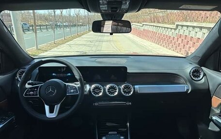 Mercedes-Benz GLB, 2022 год, 2 980 000 рублей, 7 фотография
