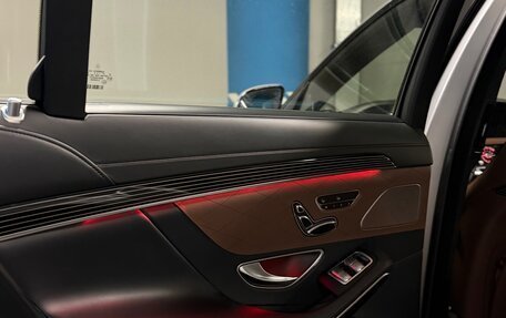 Mercedes-Benz S-Класс AMG, 2015 год, 4 200 000 рублей, 22 фотография