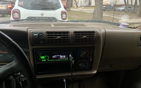 Chevrolet Blazer II рестайлинг, 1997 год, 425 000 рублей, 4 фотография