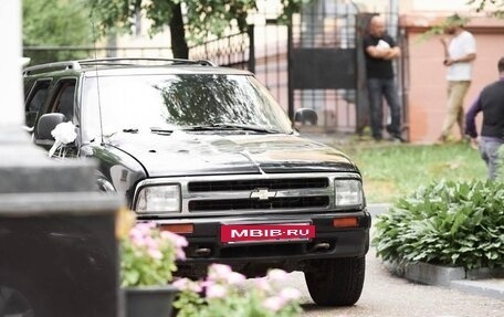 Chevrolet Blazer II рестайлинг, 1997 год, 425 000 рублей, 17 фотография