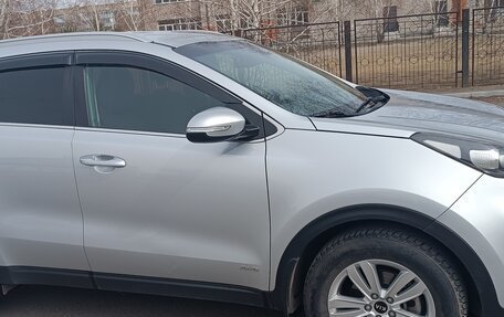 KIA Sportage IV рестайлинг, 2017 год, 2 000 000 рублей, 2 фотография