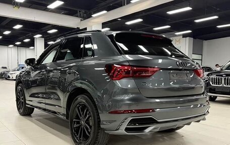 Audi Q3, 2022 год, 2 800 000 рублей, 5 фотография