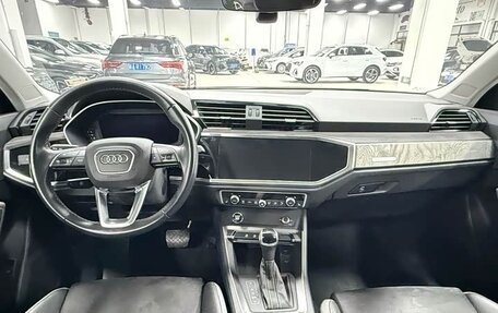 Audi Q3, 2022 год, 2 800 000 рублей, 7 фотография