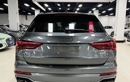 Audi Q3, 2022 год, 2 800 000 рублей, 4 фотография