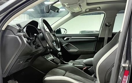 Audi Q3, 2022 год, 2 800 000 рублей, 10 фотография