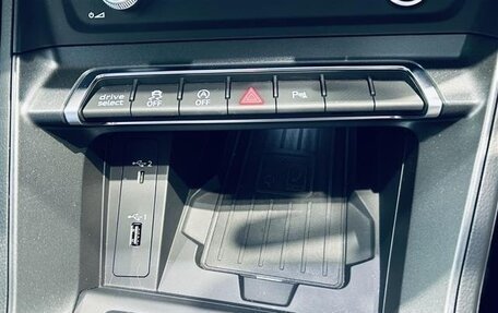 Audi Q3 Sportback, 2022 год, 1 844 000 рублей, 3 фотография