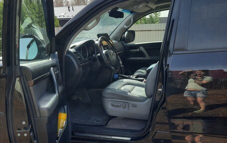Toyota Land Cruiser 200, 2008 год, 3 200 000 рублей, 8 фотография