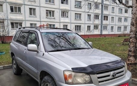 Toyota Highlander III, 2001 год, 900 000 рублей, 2 фотография