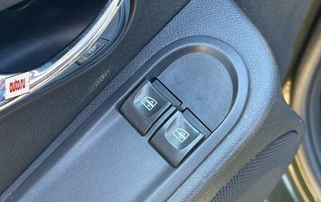 Renault Duster I рестайлинг, 2015 год, 1 299 000 рублей, 17 фотография