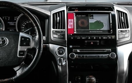 Toyota Land Cruiser 200, 2014 год, 4 429 000 рублей, 24 фотография
