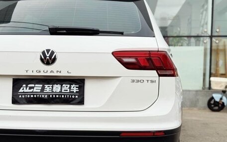 Volkswagen Tiguan II, 2023 год, 2 500 000 рублей, 9 фотография