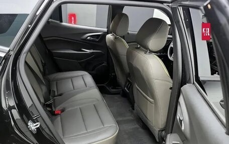 Chevrolet Trax, 2023 год, 1 660 000 рублей, 17 фотография
